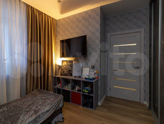 Продам однокомнатную (1-комн.) квартиру, 78 Добровольческой Бригады ул, 34, Красноярск г