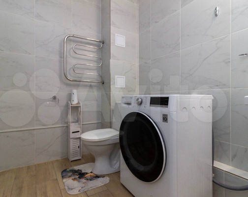 Продам однокомнатную (1-комн.) квартиру, 78 Добровольческой Бригады ул, 34, Красноярск г