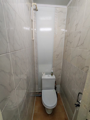 Продам трехкомнатную (3-комн.) квартиру, Димитрова ул, 11к4, Майкоп г