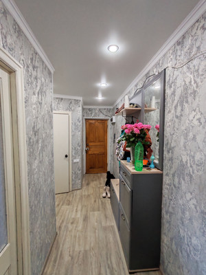 Продам трехкомнатную (3-комн.) квартиру, Димитрова ул, 11к4, Майкоп г