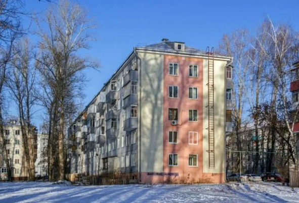 Продам двухкомнатную (2-комн.) квартиру, Карима Тинчурина ул, 17, Казань г