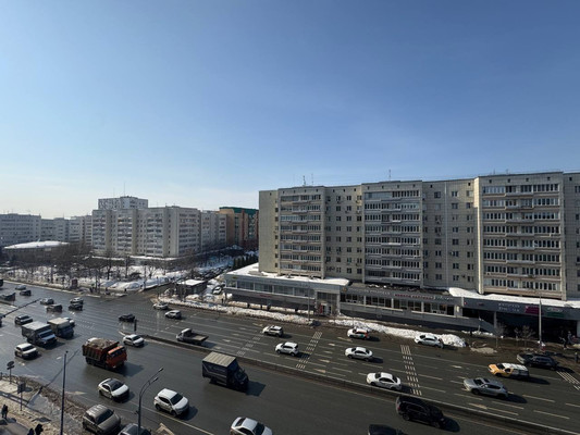 Продам двухкомнатную (2-комн.) квартиру, Достоевского ул, 57, Казань г