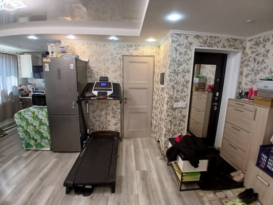 Продам трехкомнатную (3-комн.) квартиру, Ветеранов ул, 1, Дунай п