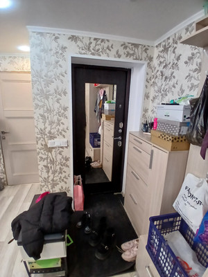 Продам трехкомнатную (3-комн.) квартиру, Ветеранов ул, 1, Дунай п