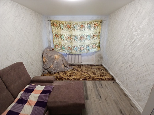 Продам двухкомнатную (2-комн.) квартиру, Морская ул, 5, Дунай п