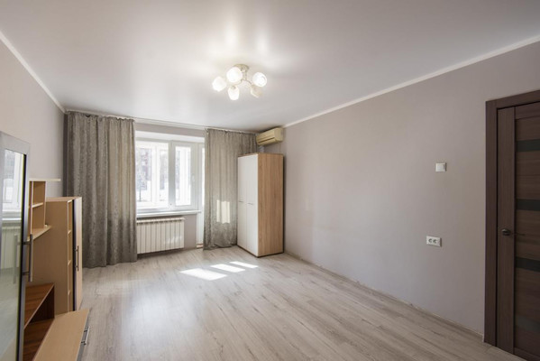 Продам однокомнатную (1-комн.) квартиру, Содружества ул, 39к2, Ростов-на-Дону г