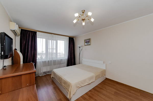 Сдам однокомнатную (1-комн.) квартиру, им. 40-летия Победы ул, 33к9, Краснодар г