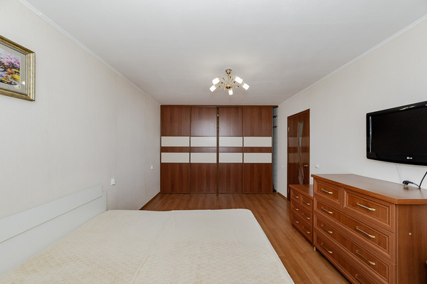 Сдам однокомнатную (1-комн.) квартиру, им. 40-летия Победы ул, 33к9, Краснодар г