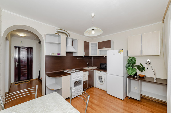 Сдам однокомнатную (1-комн.) квартиру, им. 40-летия Победы ул, 33к9, Краснодар г