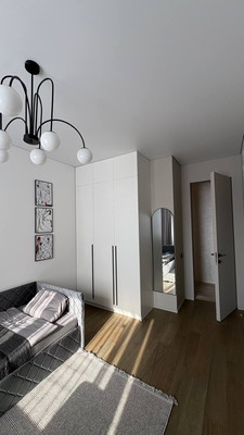 Продам двухкомнатную (2-комн.) квартиру, Северная ул, 5к4, Дубки с