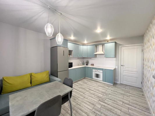 Продам двухкомнатную (2-комн.) квартиру, Ленина пр-кт, 107, Новороссийск г