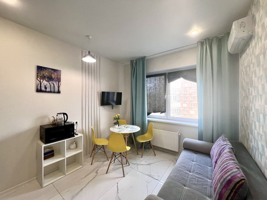 Продам однокомнатную (1-комн.) квартиру, Котанова ул, 7к3, Новороссийск г