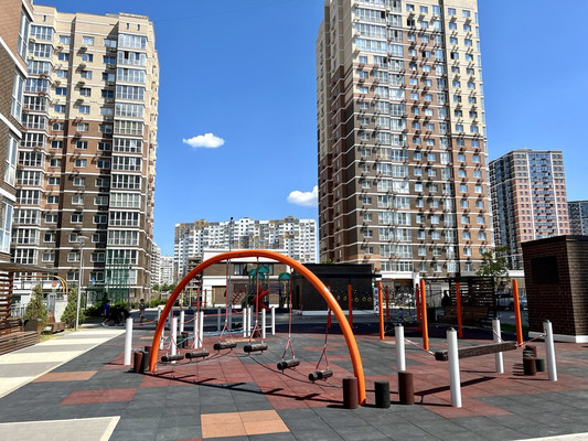 Продам однокомнатную (1-комн.) квартиру, Котанова ул, 7к3, Новороссийск г