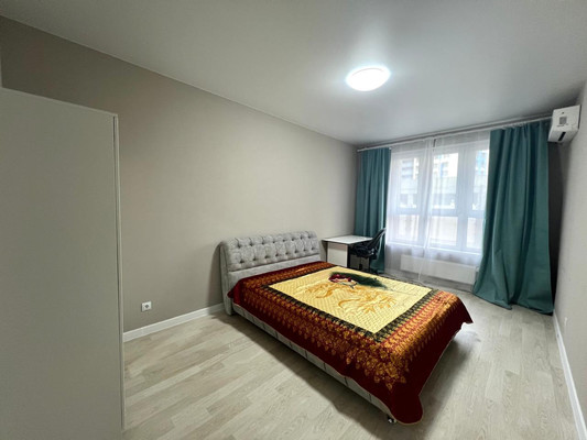 Продам двухкомнатную (2-комн.) квартиру, Имени Алексея Матвейкина ул, 1Ак1, Новороссийск г