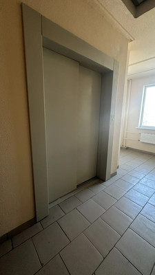 Продам трехкомнатную (3-комн.) квартиру, 1-я Нововатутинская ул, 5, Десеновское п