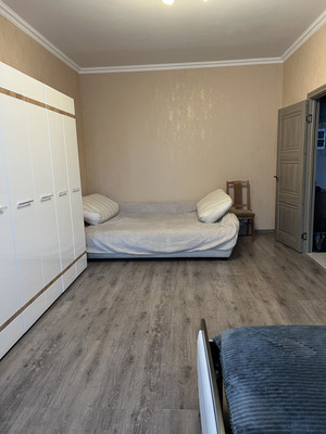 Продам однокомнатную (1-комн.) квартиру, Адмирала Трибуца ул, 8А, Санкт-Петербург г