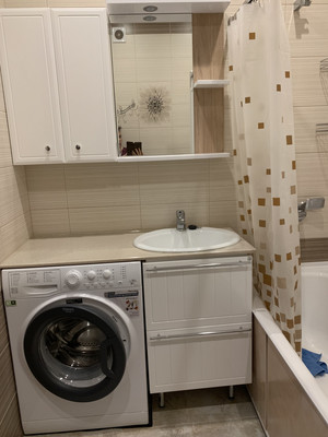 Продам однокомнатную (1-комн.) квартиру, Адмирала Трибуца ул, 8А, Санкт-Петербург г