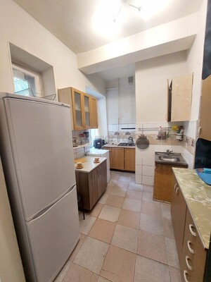 Продам комнату в 3-комн. квартире, Тихвинский пер, 10-12к9, Москва г