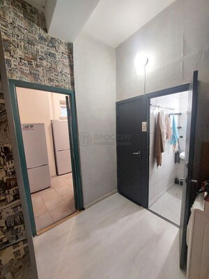 Продам комнату в 3-комн. квартире, Тихвинский пер, 10-12к9, Москва г