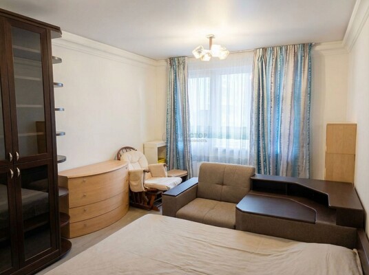 Продам комнату в 2-комн. квартире, Победы пр-кт, 10/18, Люберцы г