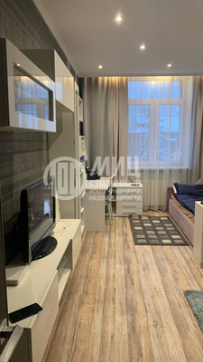 Продам трехкомнатную (3-комн.) квартиру, Первомайская ул, 21, Долгопрудный г