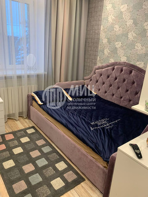 Продам трехкомнатную (3-комн.) квартиру, Первомайская ул, 21, Долгопрудный г