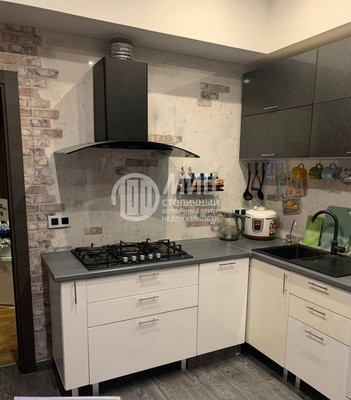 Продам трехкомнатную (3-комн.) квартиру, Первомайская ул, 21, Долгопрудный г