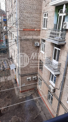 Продам трехкомнатную (3-комн.) квартиру, Первомайская ул, 21, Долгопрудный г