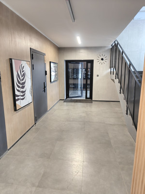 Продам трехкомнатную (3-комн.) квартиру, Анаса Тазетдинова ул, 4, Казань г