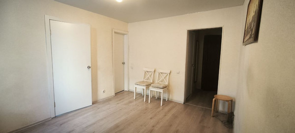 Продам двухкомнатную (2-комн.) квартиру, 6-я Линия ул, 4, Рязань г