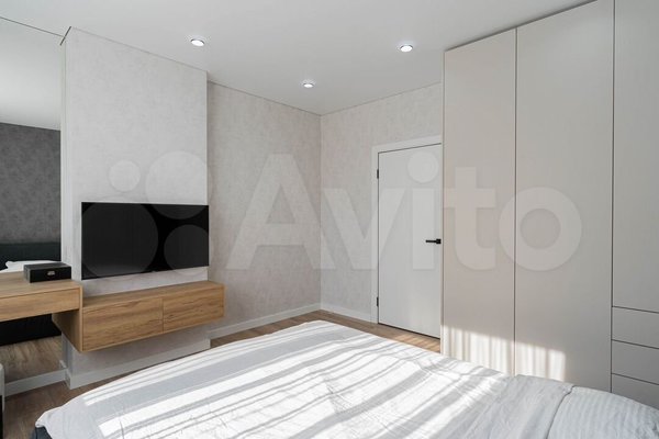 Продам однокомнатную (1-комн.) квартиру, Щедрая ул, 2, Мирное с