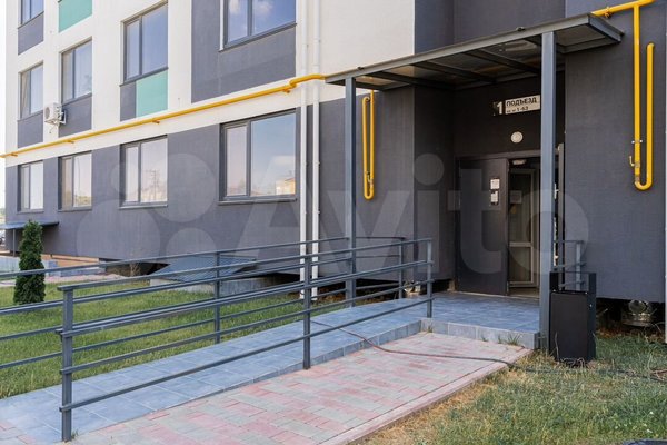 Продам однокомнатную (1-комн.) квартиру, Щедрая ул, 2, Мирное с