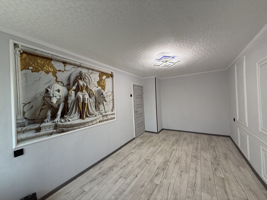 Продам однокомнатную (1-комн.) квартиру, 60 лет Октября ул, 8, Симферополь г