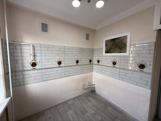 Продам однокомнатную (1-комн.) квартиру, 60 лет Октября ул, 8, Симферополь г