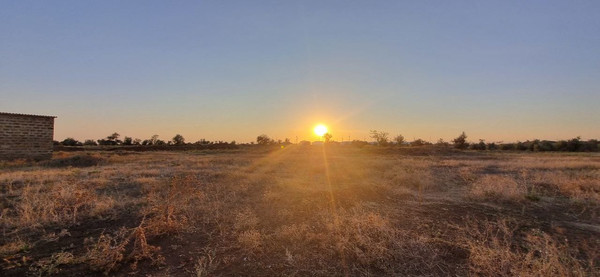 Продам участок 12 соток, ИЖС, Крайняя ул, 15, Карьерное с, 0 км от города