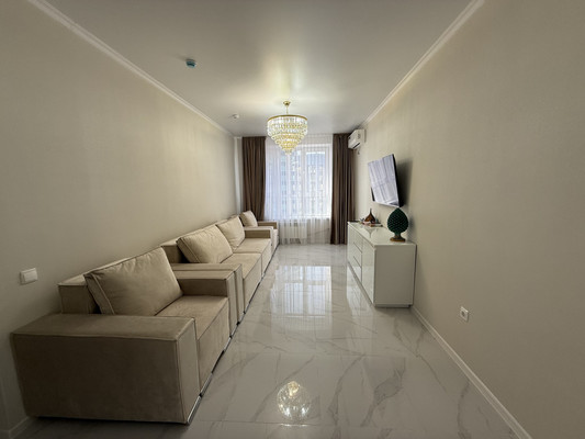 Продам двухкомнатную (2-комн.) квартиру, Бориса Слюсаря ул, 23к2, Ростов-на-Дону г