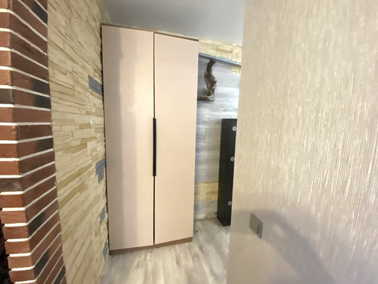 Продам трехкомнатную (3-комн.) квартиру, Юшкова ул, 18, Красноярск г