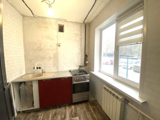 Продам трехкомнатную (3-комн.) квартиру, Юшкова ул, 18, Красноярск г