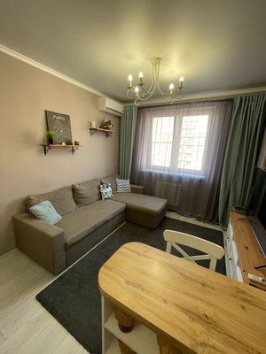 Продам однокомнатную (1-комн.) квартиру, им. Петра Метальникова ул, 28, Краснодар г