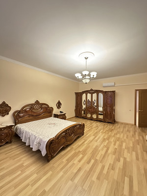 Сдам трехкомнатную (3-комн.) квартиру, 9-я Советская ул, 5, Санкт-Петербург г