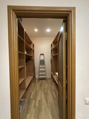 Сдам трехкомнатную (3-комн.) квартиру, 9-я Советская ул, 5, Санкт-Петербург г