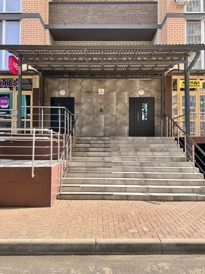 Продам однокомнатную (1-комн.) квартиру, Степная ул, 1/1к4, Краснодар г