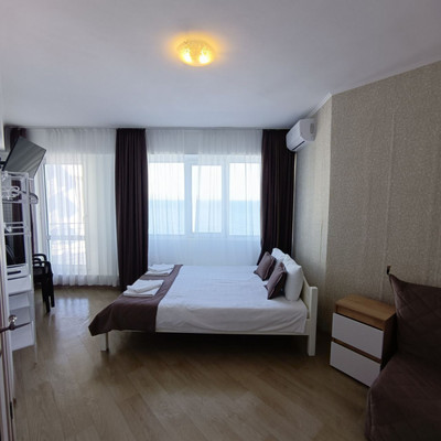 Продам однокомнатную (1-комн.) квартиру, Гагариной ул, 25/353, Утес п