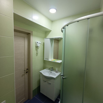 Продам однокомнатную (1-комн.) квартиру, Гагариной ул, 25/353, Утес п