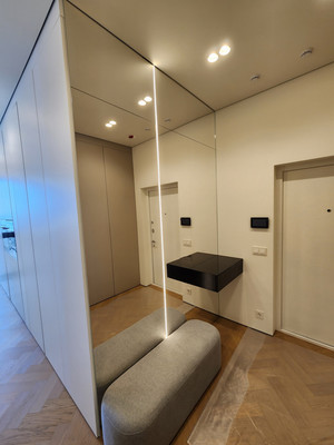 Продам трехкомнатную (3-комн.) квартиру, 1-я Ватутинская ул, 12к2, Десеновское п