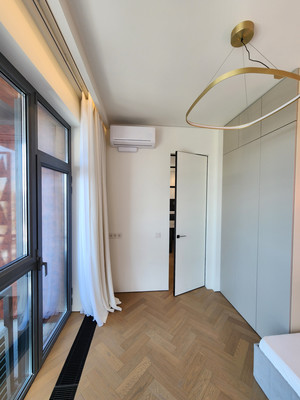 Продам трехкомнатную (3-комн.) квартиру, 1-я Ватутинская ул, 12к2, Десеновское п