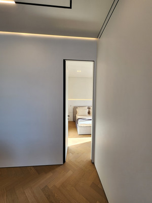 Продам трехкомнатную (3-комн.) квартиру, 1-я Ватутинская ул, 12к2, Десеновское п