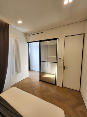 Продам трехкомнатную (3-комн.) квартиру, 1-я Ватутинская ул, 12к2, Десеновское п