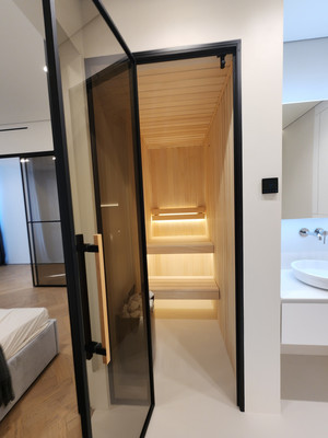 Продам трехкомнатную (3-комн.) квартиру, 1-я Ватутинская ул, 12к2, Десеновское п