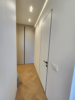 Продам трехкомнатную (3-комн.) квартиру, 1-я Ватутинская ул, 12к2, Десеновское п